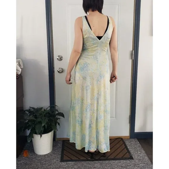 70s Green, Yellow, and Blue Floral Robe and Nightgown Set - Picture 2 of 6